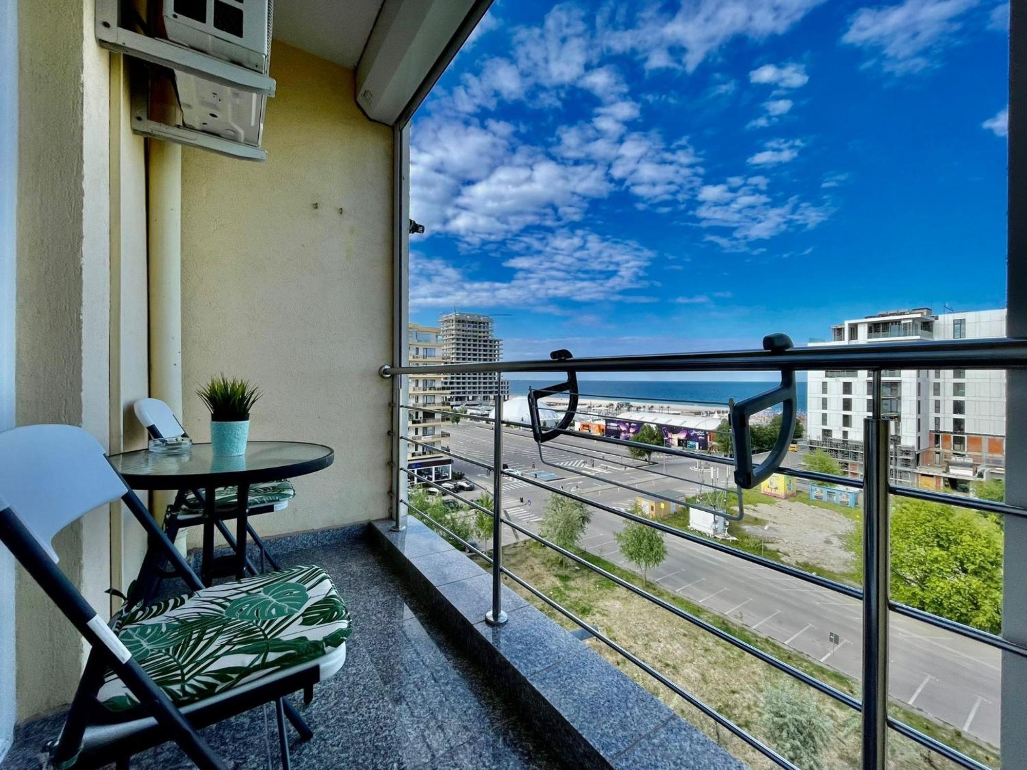Apartament Nico Sea View *
